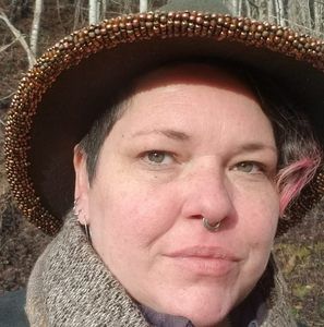 Meet your Posher, Gwenevere